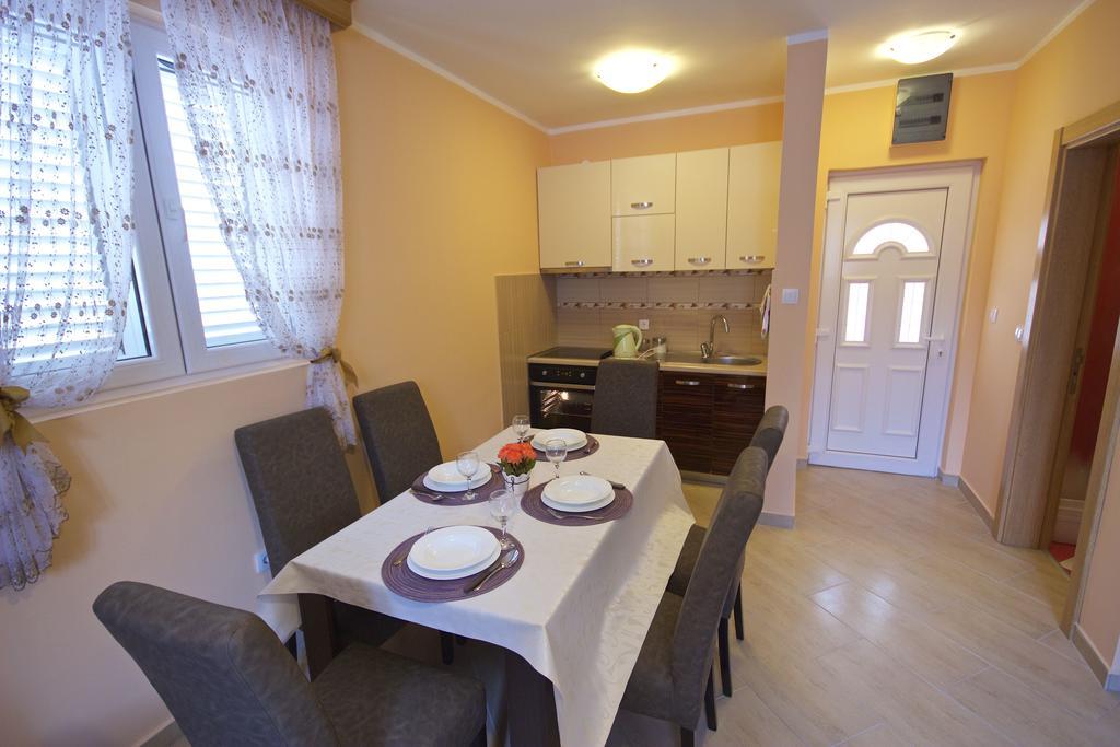 Zanjice Luxury Suite Luštica Exteriör bild