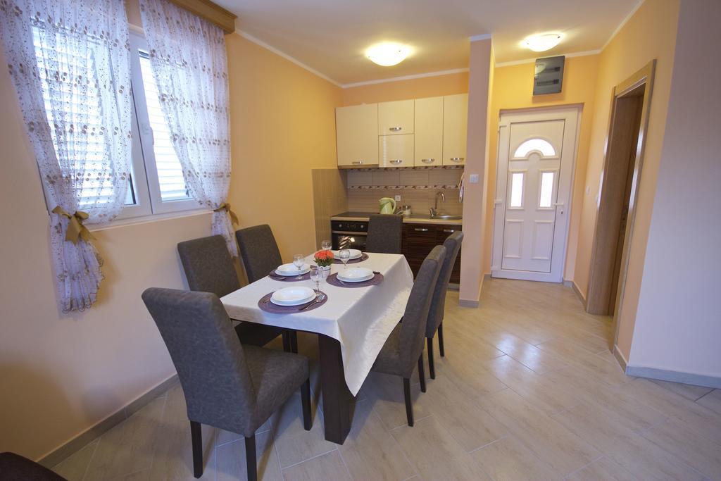 Zanjice Luxury Suite Luštica Exteriör bild